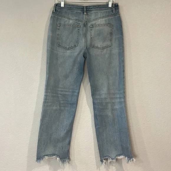 Free People We The Free ‘Maggie’ distressed chewed hem straight cropped jeans 28 - Picture 3 of 11